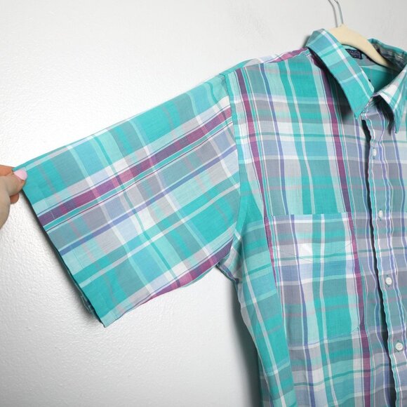Vintage Editions Van Heusen Plaid Short Sleeve Shirt Button Down Casual Retro M - Picture 9 of 11